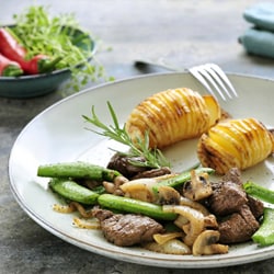Teriyaki steak with hasselback potatoes | Philips Chef Recipes